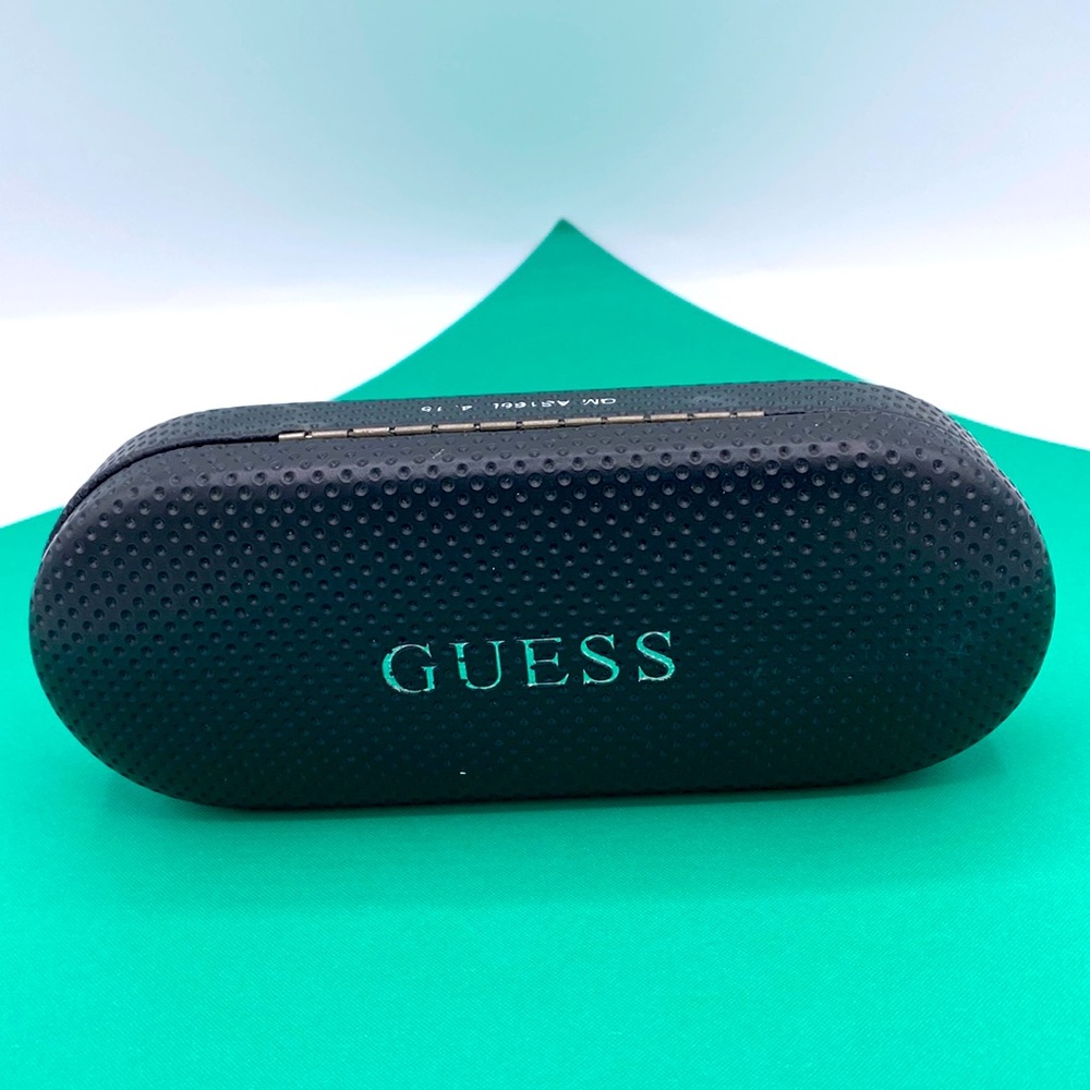 Guess Eyeglass Sunglass Case With Black Logo Guess Cleaning Cloth
